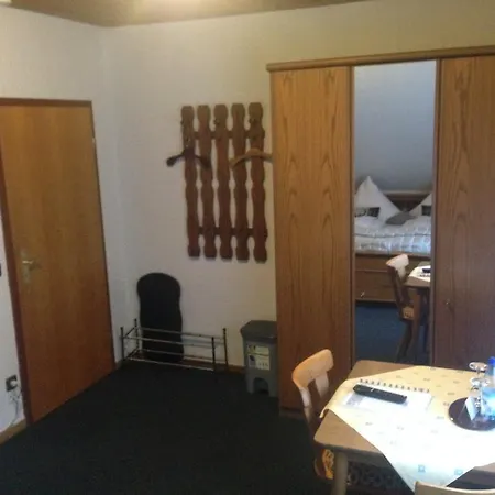 Pensjonat Mosel-pension Gaestehaus Christiane,