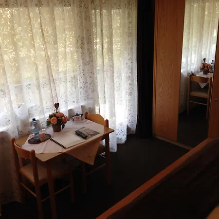 Mosel-pension Gaestehaus Christiane, Gæstehus