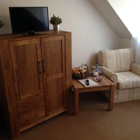 莫斯豪斯克里斯蒂娜住宿加早餐旅馆