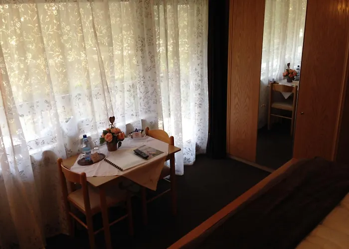 Mosel-pension Gaestehaus Christiane, Gæstehus